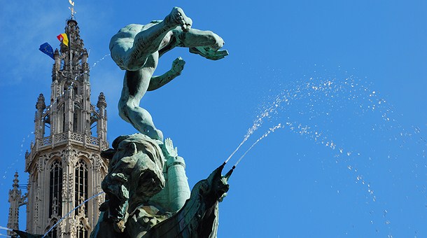 Fuente Amberes