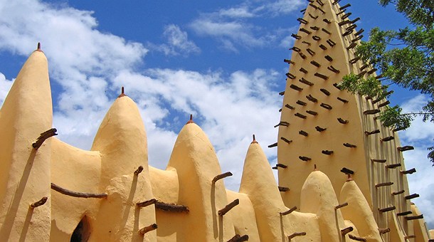 Mezquita en Bobo Dioulasso 