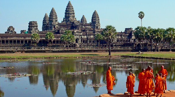Monjes en Angkor Wat Monjes en Angkor Wat