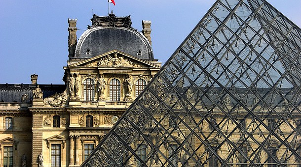 Pirámide del Louvre Pirámide del Louvre