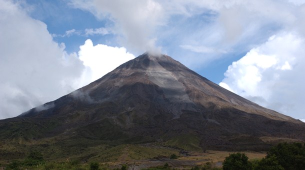 Volcán Arenal de cerca