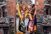 Bailarinas balinesas