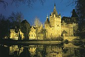 Castillo por la noche