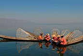 Pescadores en el Lago 