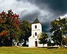 Iglesia en Sirogojno antes de la tormenta Iglesia en Sirogojno antes de la tormenta