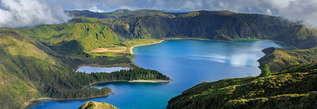 Lagoa do Fogo and green valley on San Miguel island of Azores